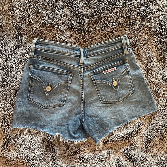 Hudson distressed Jean shorts 25 - Picture 2 of 3